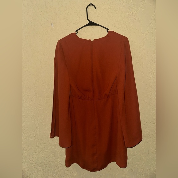 Ali & Jay Small Elegant Rust Dress - Picture 4 of 4